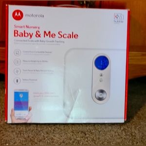 Motorola Smart Nursery Baby and Me Scale